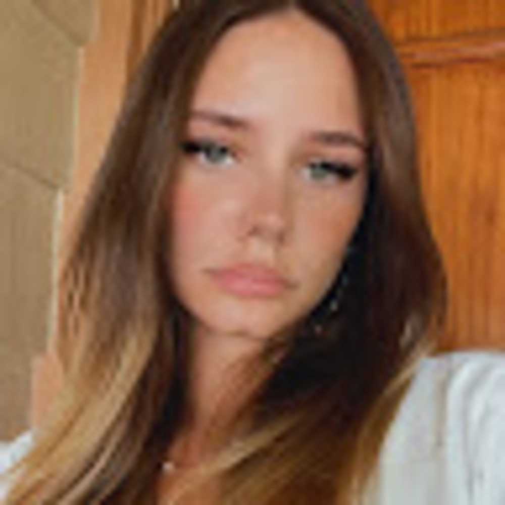 Meet your Posher, Jessica